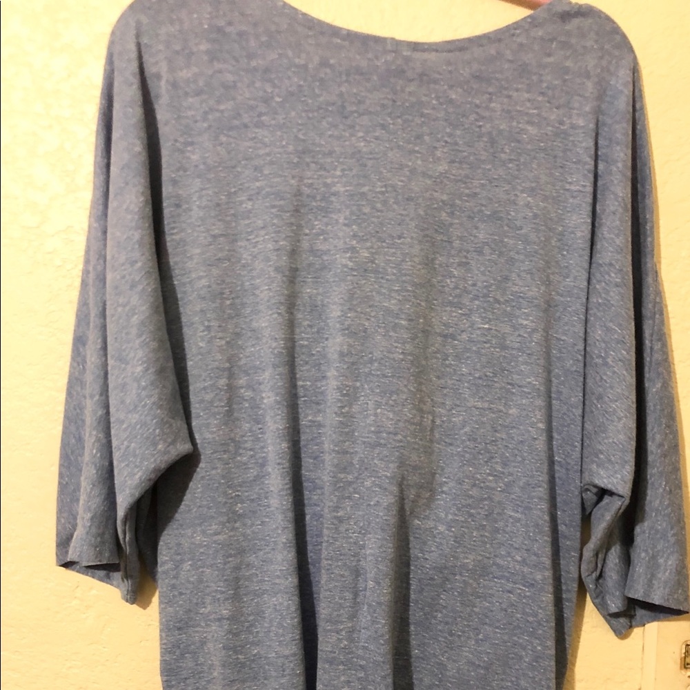 Long Tee - Picture 7 of 7